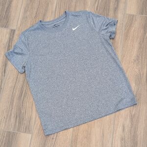 Nike Short Sleeve Tee Athletic Performance